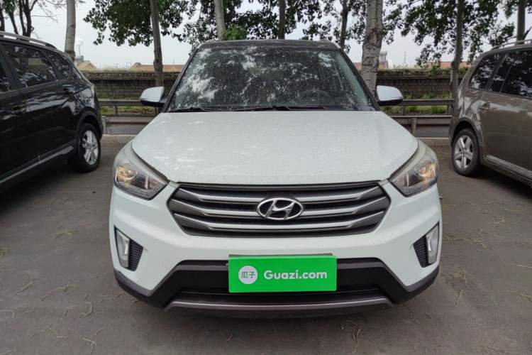 Used Hyundai ix25 2015 2.0L Automatic 4x4 Deluxe DLX Front