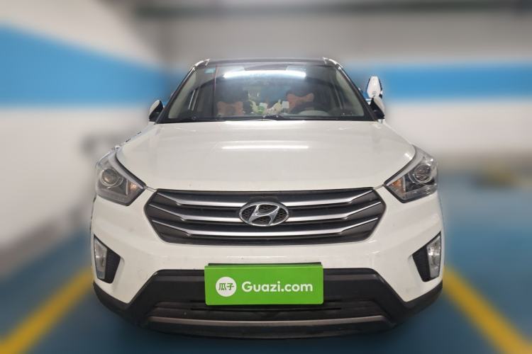 Used Hyundai ix25 2015 1.6L Automatic Two-Wheel-Drive Deluxe DLX Model Front