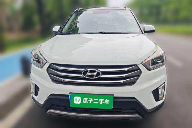 Used Hyundai ix25 2015 1.6L Automatic Two-Wheel-Drive Deluxe DLX Model Front