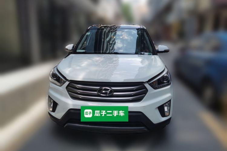 Used Hyundai ix25 2015 1.6L Automatic Two-Wheel-Drive Deluxe DLX Model Front