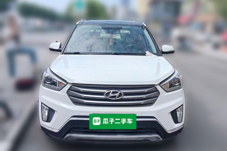Used Hyundai ix25 2015 1.6L Automatic Two-Wheel-Drive Deluxe DLX Model Front