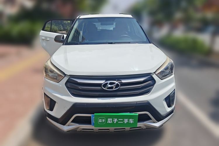 Used Hyundai ix25 2015 1.6L Automatic Two-Wheel Drive Fashionable GS Model Front