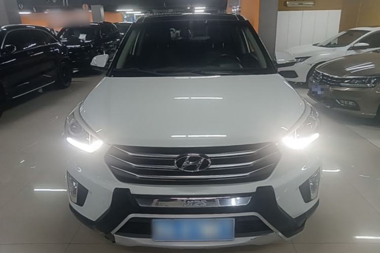 Used Hyundai ix25 2015 1.6L Automatic Two-Wheel-Drive Deluxe DLX Model Front