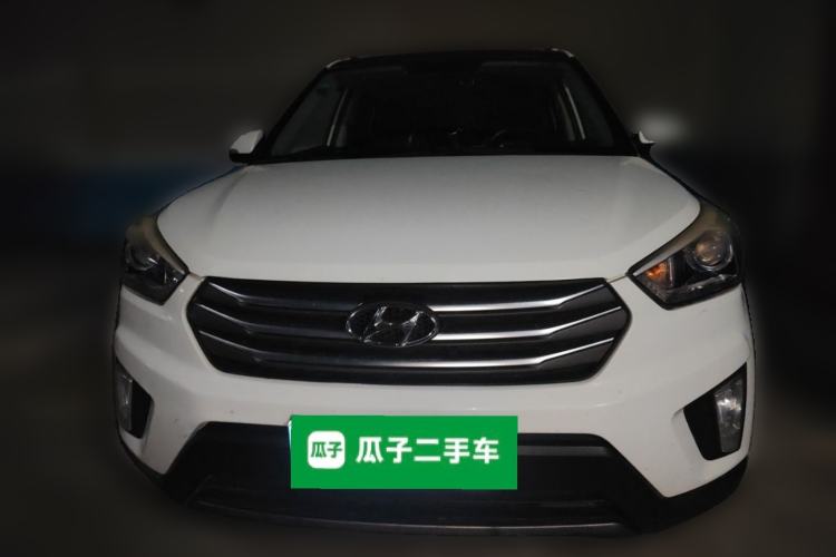 Used Hyundai ix25 2015 1.6L Automatic Two-Wheel-Drive Deluxe DLX Model Front