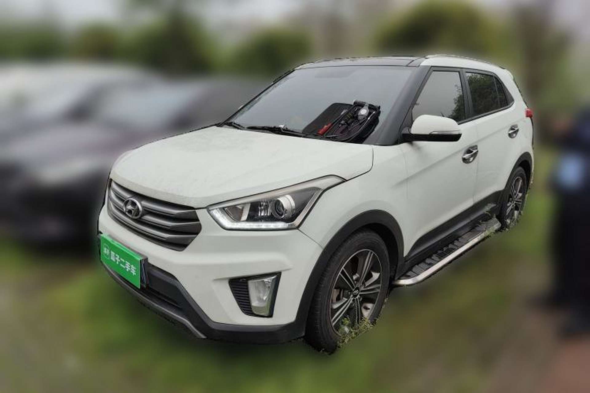 Used Hyundai ix25 2015 1.6L Automatic Two-Wheel-Drive Deluxe DLX Model Front Left 45 Deg