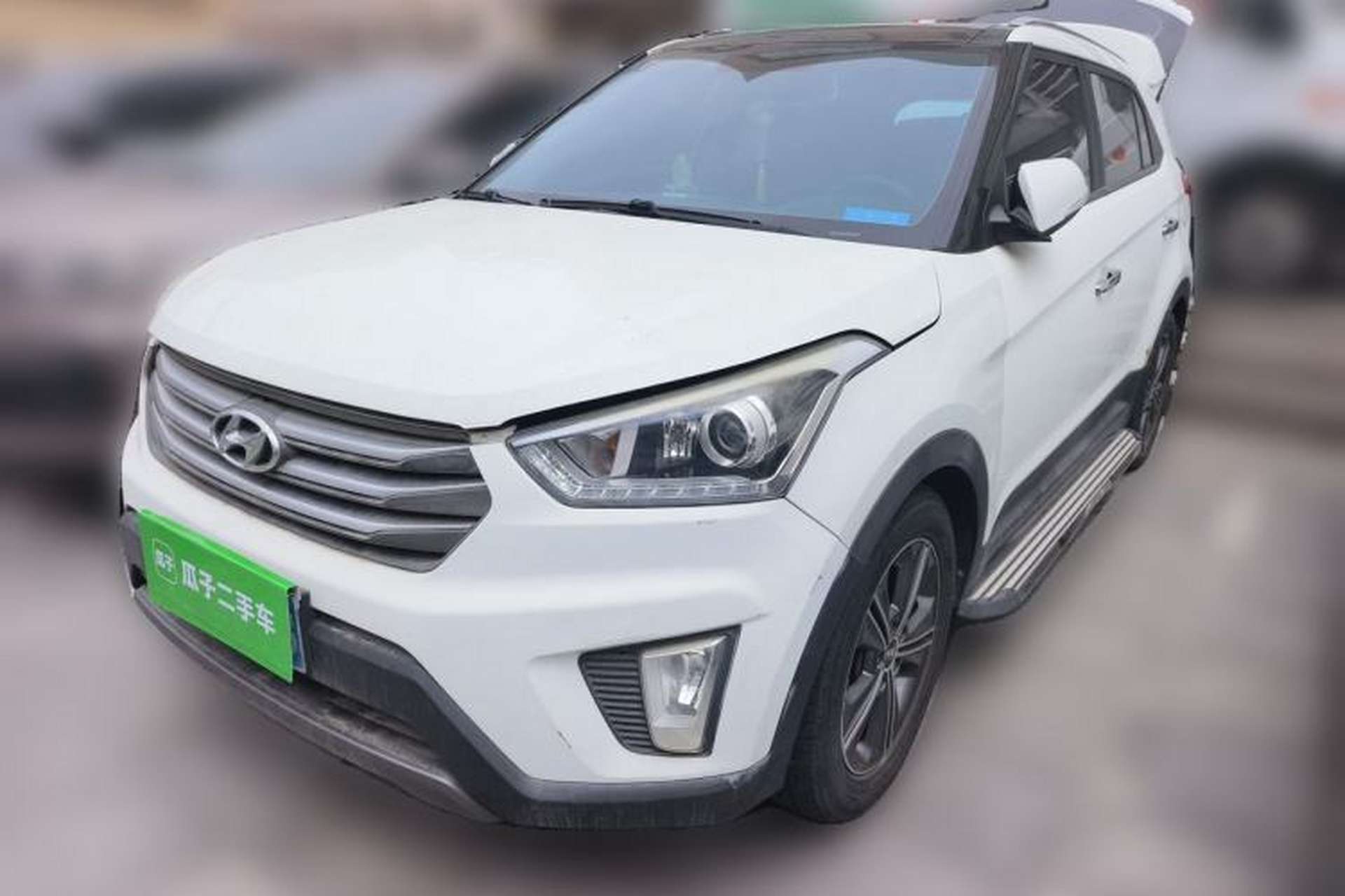 Used Hyundai ix25 2015 1.6L Automatic Two-Wheel-Drive Deluxe DLX Model Front Left 45 Deg