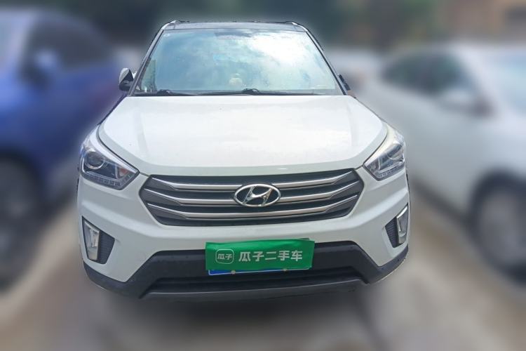 Used Hyundai ix25 2015 1.6L Automatic Two-Wheel-Drive Deluxe DLX Model Front