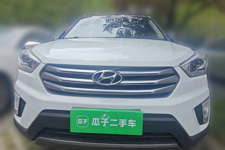 Used Hyundai ix25 2015 2.0L Automatic 4x4 Deluxe DLX Front