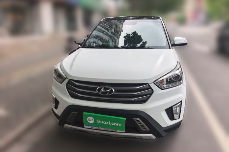 Used Hyundai ix25 2015 1.6L Automatic Two-Wheel-Drive Deluxe DLX Model Front
