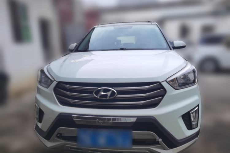 Used Hyundai ix25 2015 1.6L Automatic Two-Wheel-Drive Deluxe DLX Model Front