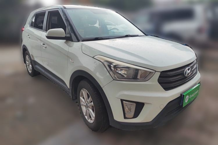 Used Hyundai ix25 2015 1.6L Automatic Two-Wheel Drive Fashionable GS Model Front Right 45 Deg