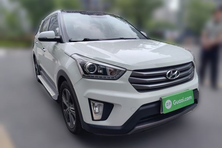 Used Hyundai ix25 2015 2.0L Automatic Two-Wheel Drive Intelligent GLS Front Right 45 Deg