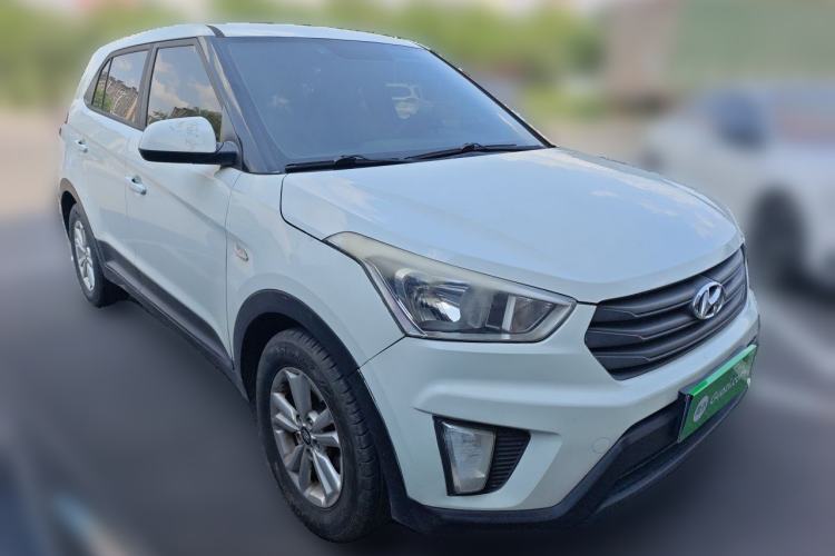Used Hyundai ix25 2015 1.6L Automatic Two-Wheel Drive Fashionable GS Model Front Right 45 Deg