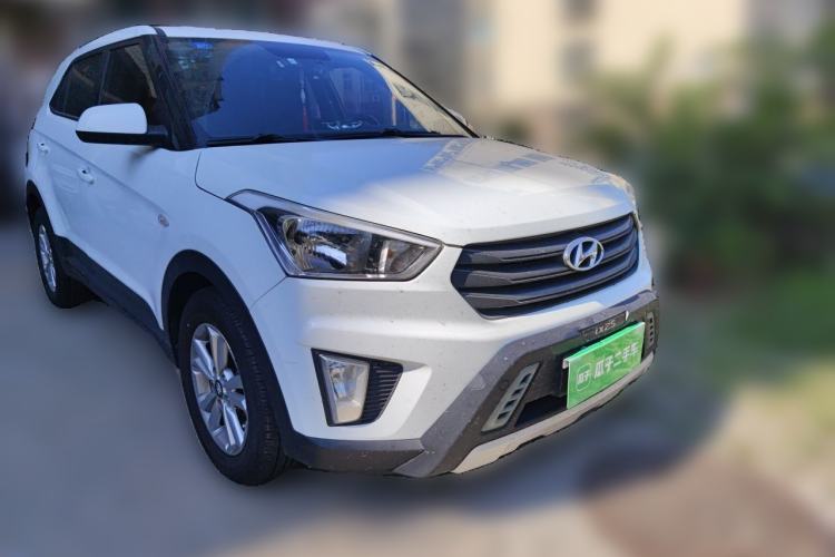Used Hyundai ix25 2015 1.6L Automatic Two-Wheel Drive Fashionable GS Model Front Right 45 Deg
