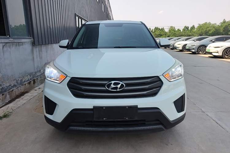 Used Hyundai ix25 2015 1.6L Manual Two-Wheel Drive Fashionable GS Model Front
