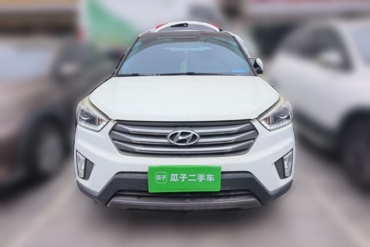 Used Hyundai ix25 2015 1.6L Automatic Two-Wheel-Drive Deluxe DLX Model Front