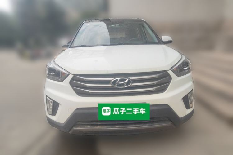 Used Hyundai ix25 2015 1.6L Automatic Two-Wheel-Drive Deluxe DLX Model Front