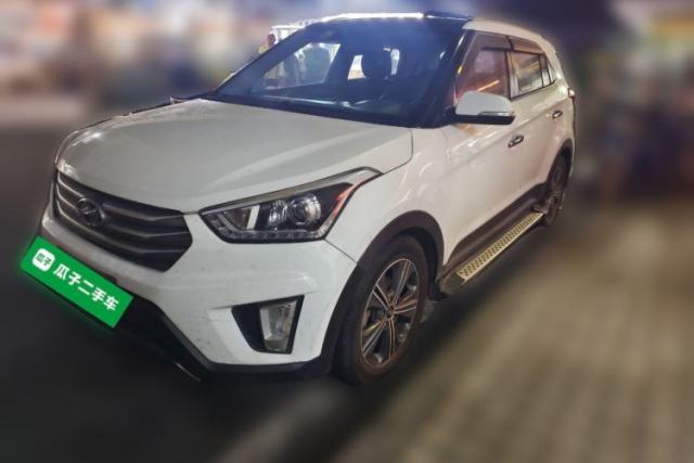 Used Hyundai ix25 2015 1.6L Automatic Two-Wheel-Drive Deluxe DLX Model
