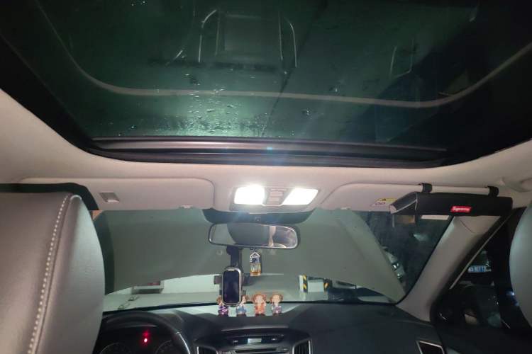 Used Hyundai ix25 2015 1.6L Automatic Two-Wheel Drive Smart GLS Trim Headliner