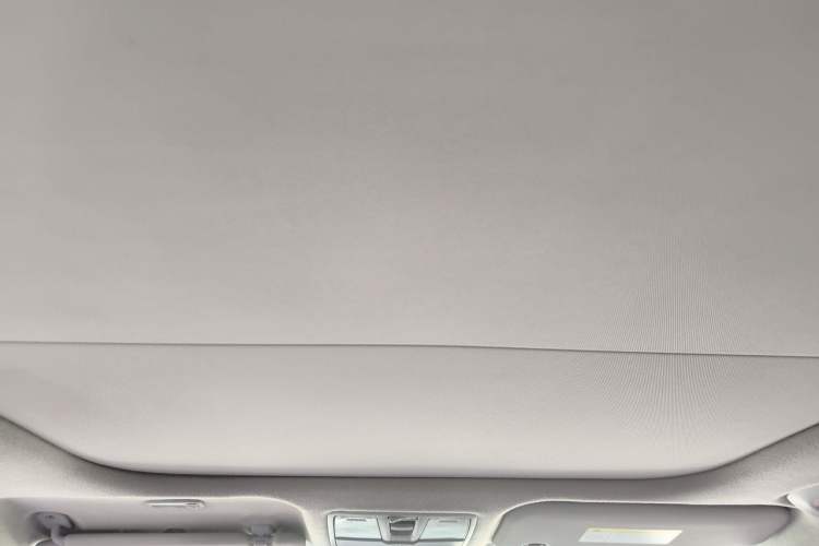 Used Hyundai ix25 2015 1.6L Automatic Two-Wheel Drive Smart GLS Trim Headliner