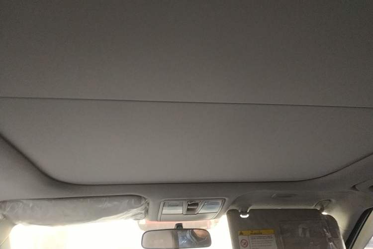 Used Hyundai ix25 2015 1.6L Automatic Two-Wheel Drive Smart GLS Trim Headliner