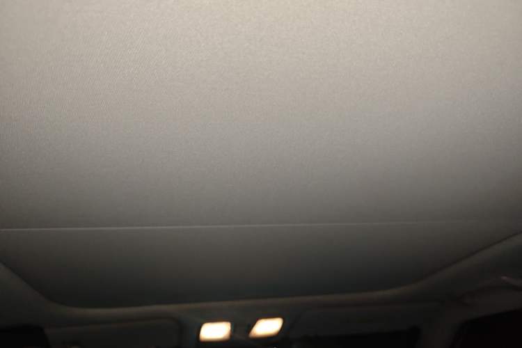 Used Hyundai ix25 2015 1.6L Automatic Two-Wheel Drive Smart GLS Trim Headliner