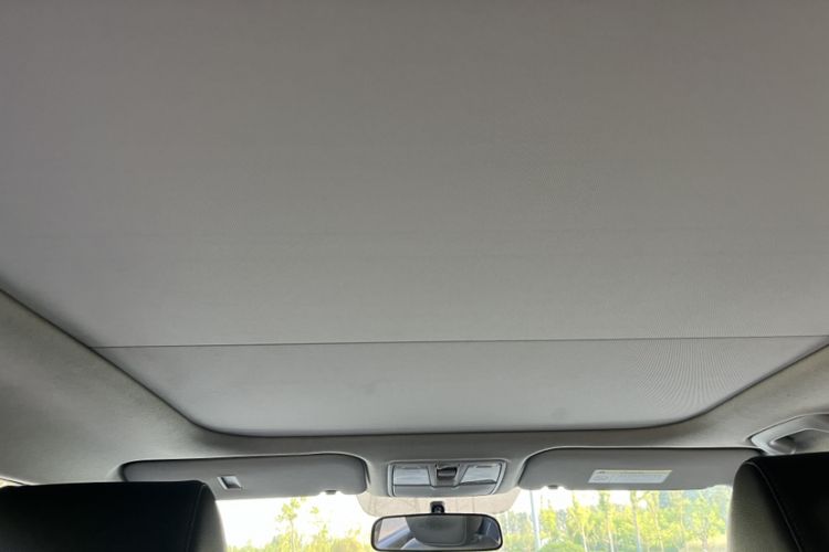 Used Hyundai ix25 2015 1.6L Automatic Two-Wheel Drive Smart GLS Trim Headliner