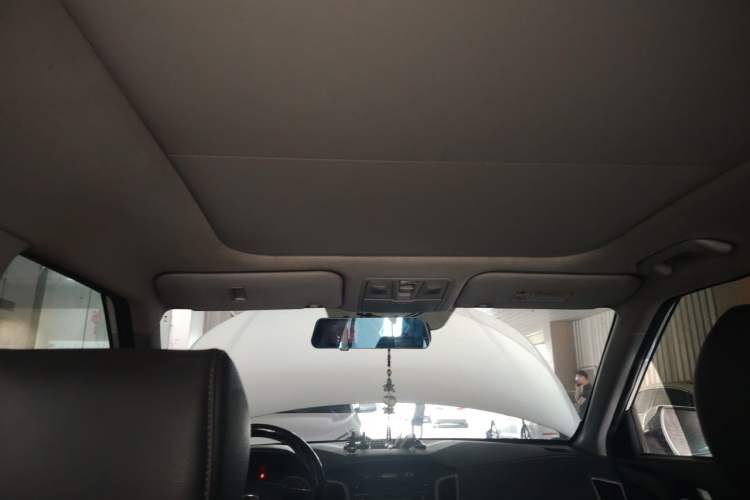 Used Hyundai ix25 2015 1.6L Automatic Two-Wheel Drive Smart GLS Trim Headliner