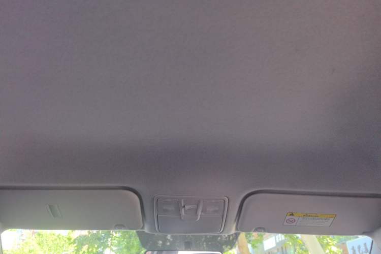 Used Hyundai ix25 2015 1.6L Automatic Two-Wheel Drive Fashionable GS Model Headliner
