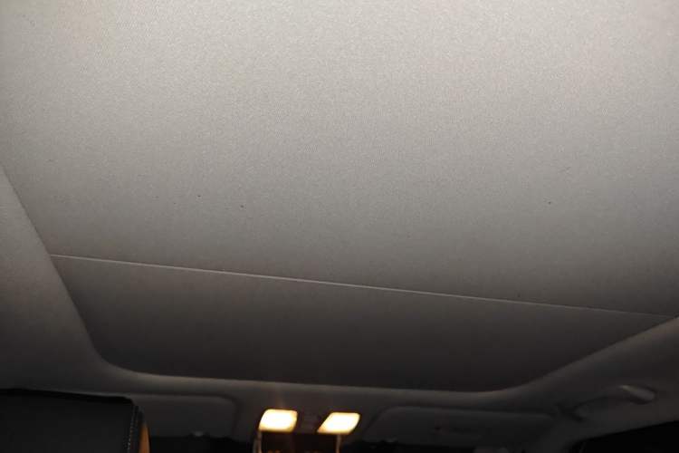 Used Hyundai ix25 2015 1.6L Automatic Two-Wheel Drive Smart GLS Trim Headliner