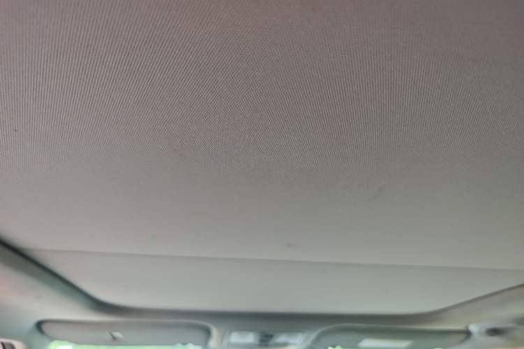 Used Hyundai ix25 2015 1.6L Automatic Two-Wheel Drive Smart GLS Trim Headliner