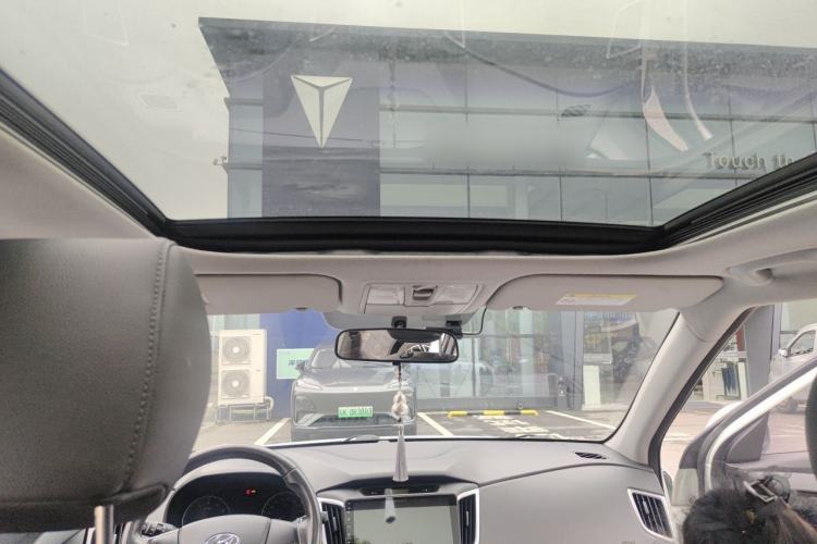 Used Hyundai ix25 2015 1.6L Automatic Two-Wheel Drive Smart GLS Trim Headliner