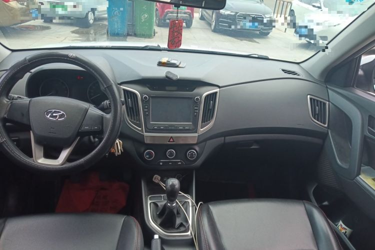 Used Hyundai ix25 2015 1.6L Manual Two-Wheel Drive Fashionable GS Model Headliner