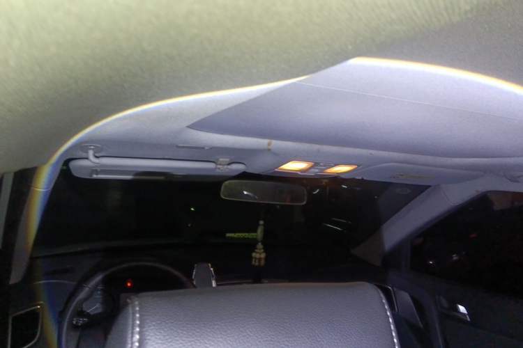 Used Hyundai ix25 2015 1.6L Automatic Two-Wheel Drive Smart GLS Trim Headliner