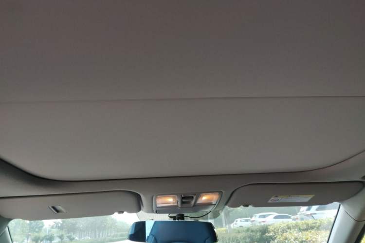 Used Hyundai ix25 2015 1.6L Automatic Two-Wheel Drive Smart GLS Trim Headliner