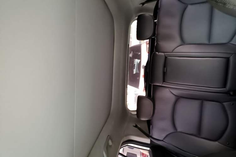 Used Hyundai ix25 2015 1.6L Automatic Two-Wheel Drive Smart GLS Trim Headliner