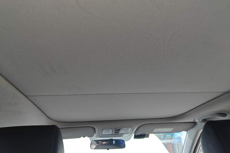 Used Hyundai ix25 2015 1.6L Automatic Two-Wheel Drive Smart GLS Trim Headliner