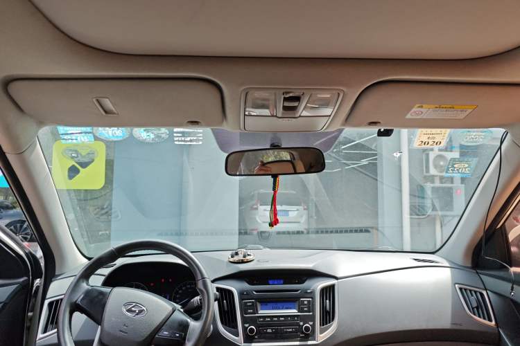 Used Hyundai ix25 2015 1.6L Automatic Two-Wheel Drive Smart GLS Trim Headliner