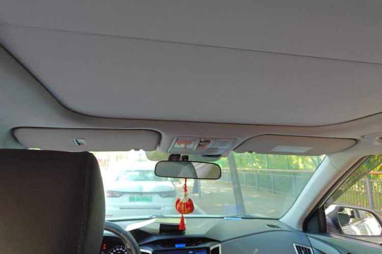 Used Hyundai ix25 2015 1.6L Automatic Two-Wheel Drive Smart GLS Trim Headliner