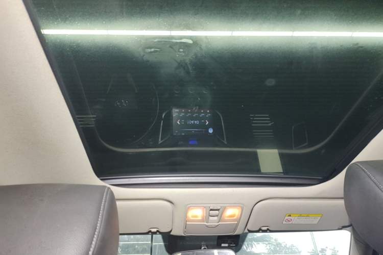Used Hyundai ix25 2015 1.6L Automatic Two-Wheel Drive Smart GLS Trim Headliner