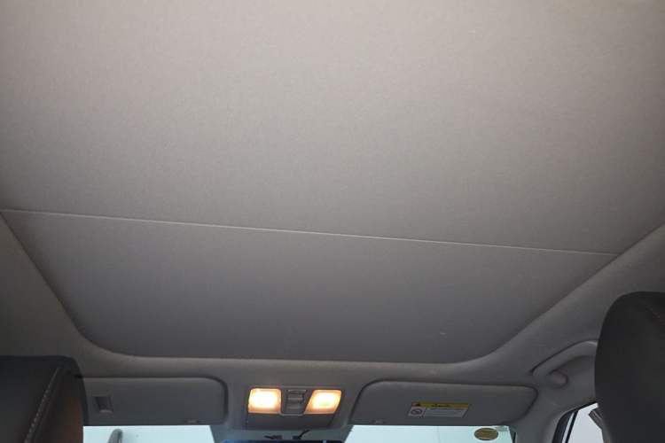 Used Hyundai ix25 2015 1.6L Automatic Two-Wheel Drive Smart GLS Trim Headliner