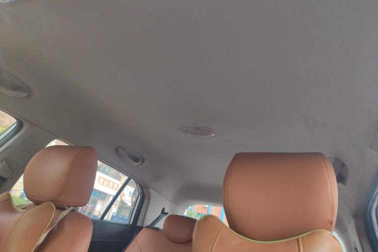 Used Hyundai ix25 2015 1.6L Automatic Two-Wheel Drive Fashionable GS Model Headliner