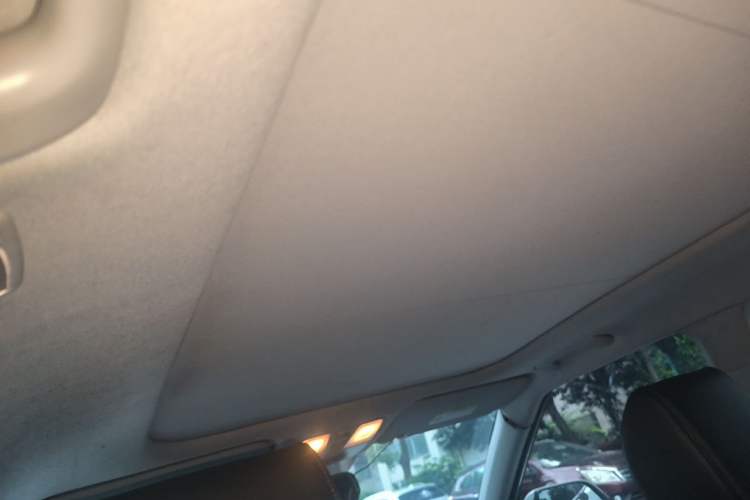Used Hyundai ix25 2015 1.6L Automatic Two-Wheel Drive Smart GLS Trim Headliner