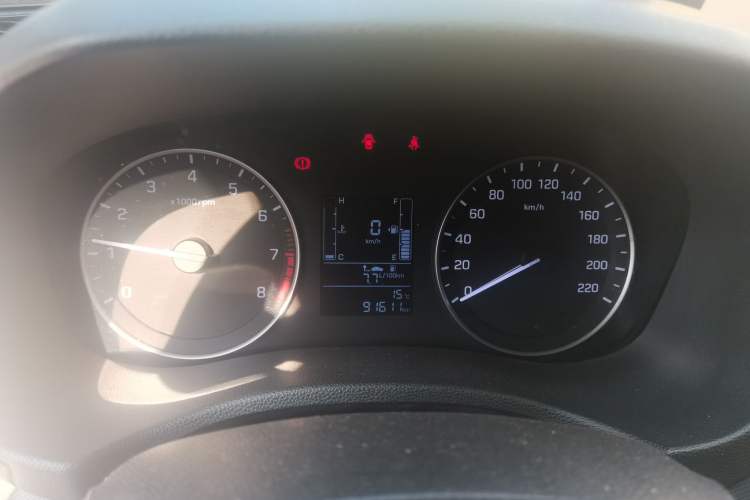 Used Hyundai ix25 2015 1.6L Manual Two-Wheel Drive Fashionable GS Model Instrument Cluster