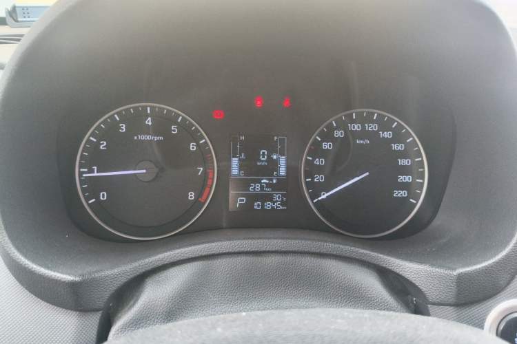 Used Hyundai ix25 2015 1.6L Automatic Two-Wheel Drive Smart GLS Trim Instrument Cluster