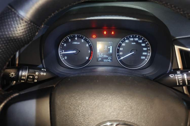 Used Hyundai ix25 2015 1.6L Automatic Two-Wheel Drive Smart GLS Trim Instrument Cluster