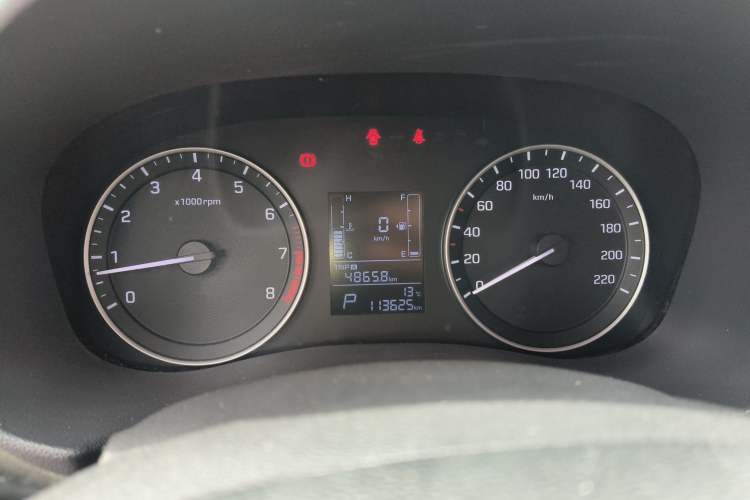 Used Hyundai ix25 2015 1.6L Automatic Two-Wheel Drive Smart GLS Trim Instrument Cluster