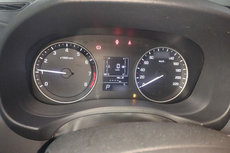 Used Hyundai ix25 2015 1.6L Automatic Two-Wheel Drive Smart GLS Trim Instrument Cluster