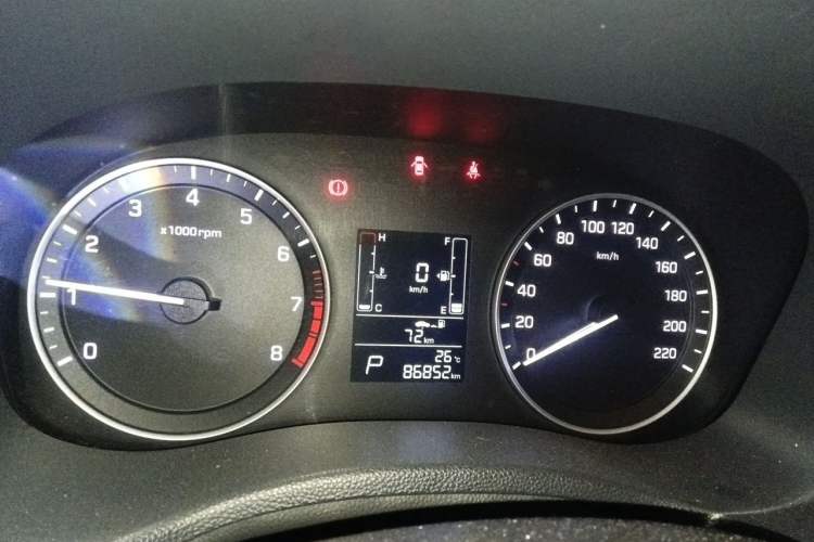 Used Hyundai ix25 2015 1.6L Automatic Two-Wheel Drive Smart GLS Trim Instrument Cluster