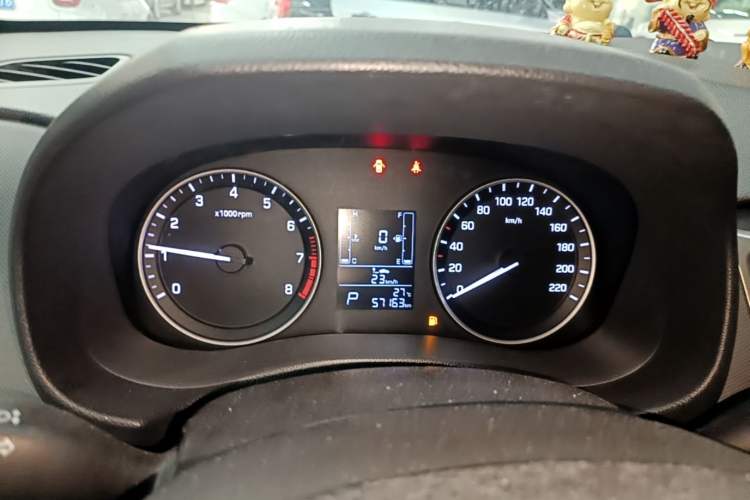 Used Hyundai ix25 2015 1.6L Automatic Two-Wheel Drive Smart GLS Trim Instrument Cluster